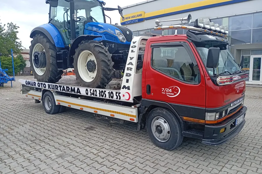 Ömür Oto Kurtarma traktör taşıma hizmeti